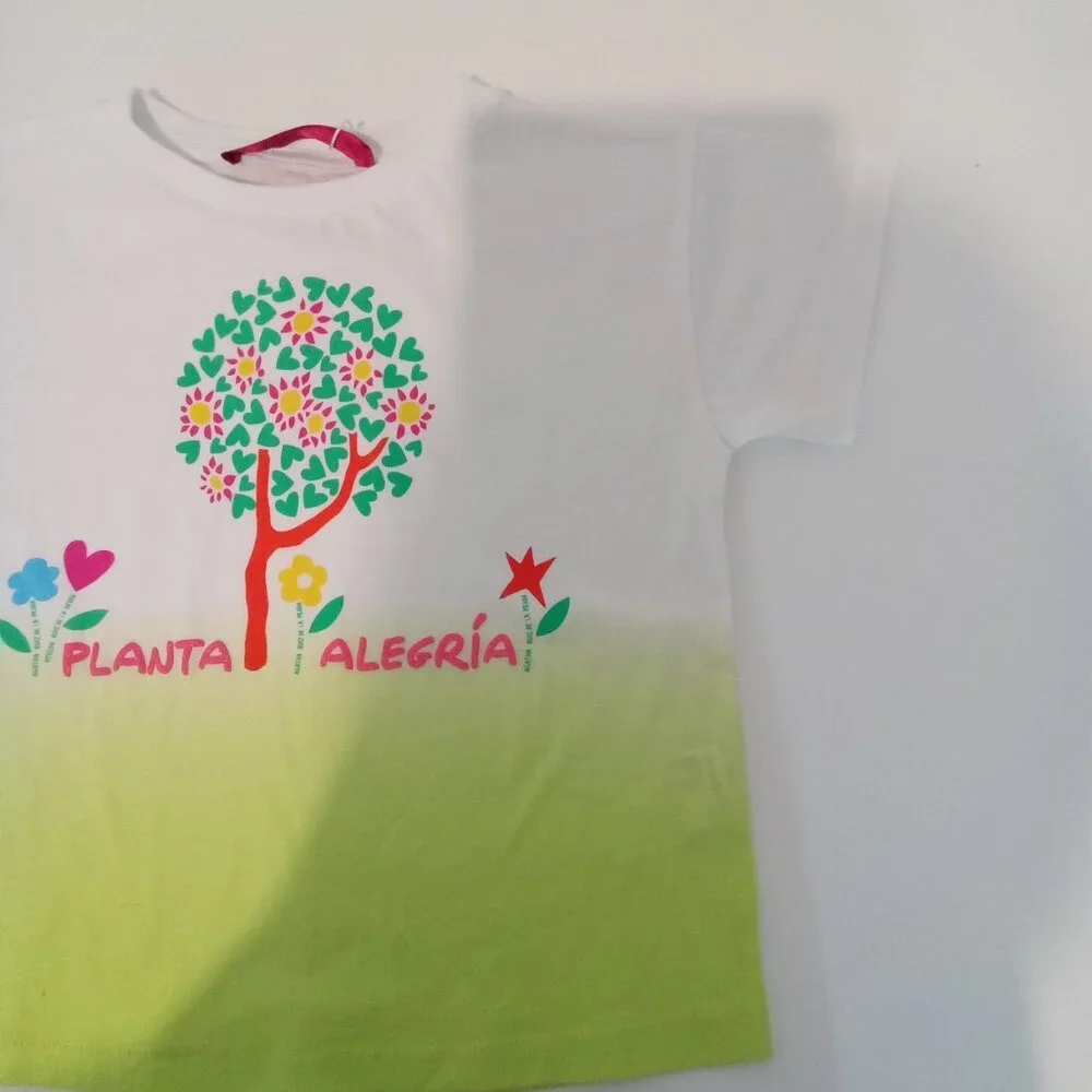 Agatha Ruiz De la prada Go Green. t shirt NWT - Picture 2 of 3